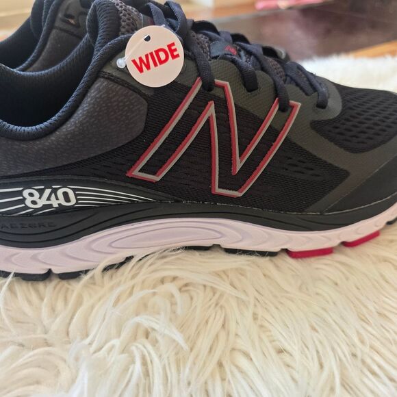 New Balance Mens 840v5 Running Shoes 9.5 4E ( XWIDE) - Picture 1 of 7